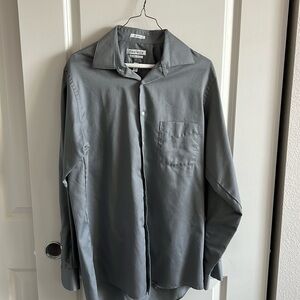 Van Huesen Men’s Grey Dress Shirt